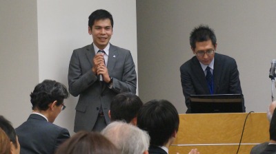 島﨑氏