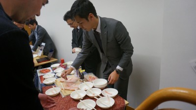島﨑氏